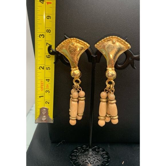 Vintage Egyptian Themed Textured Gold Tone & Wood Dangle Clip On Screw Earrings - Picture 5 of 5